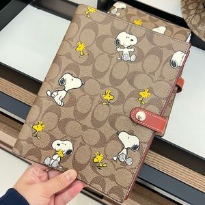 Coach Peanuts Notebook Planner Signature Canvas Snoopy Woodstock Print CE961